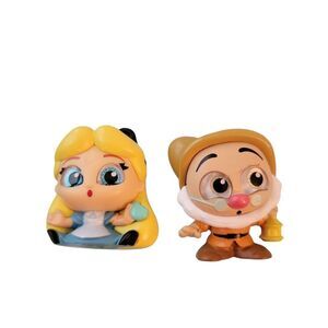 Blue and Orange Action Figures Playset